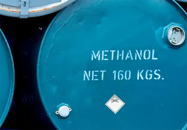 Cồn công nghiệp là gì? Cách phân biệt cồn công nghiệp và cồn thực phẩm?